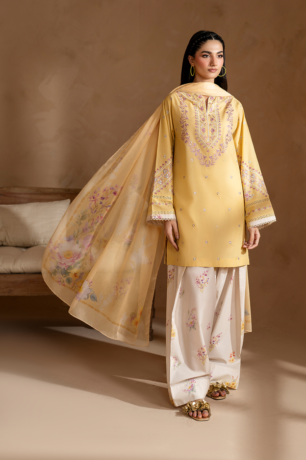 UE-473 Embroidered Lawn