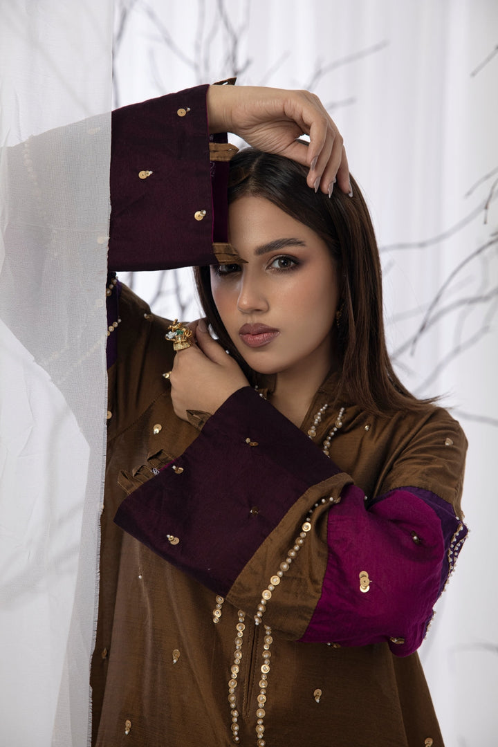Araya Miras