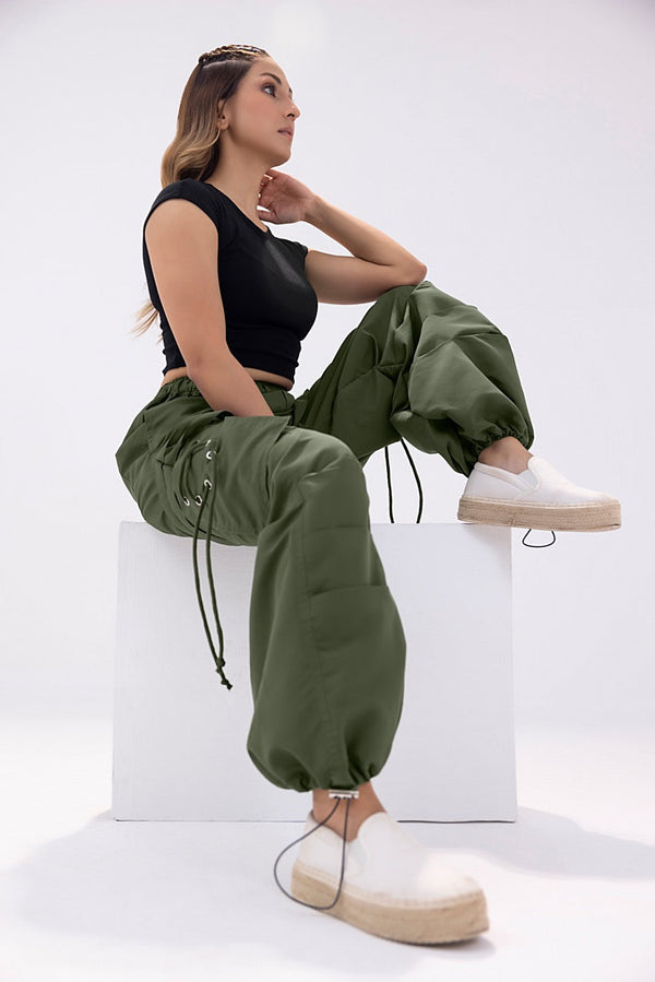 Green Rover Women's Cargo Pants