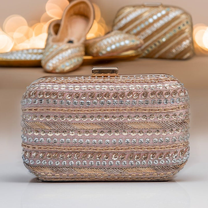 Nur Clutch Jooti Shooti