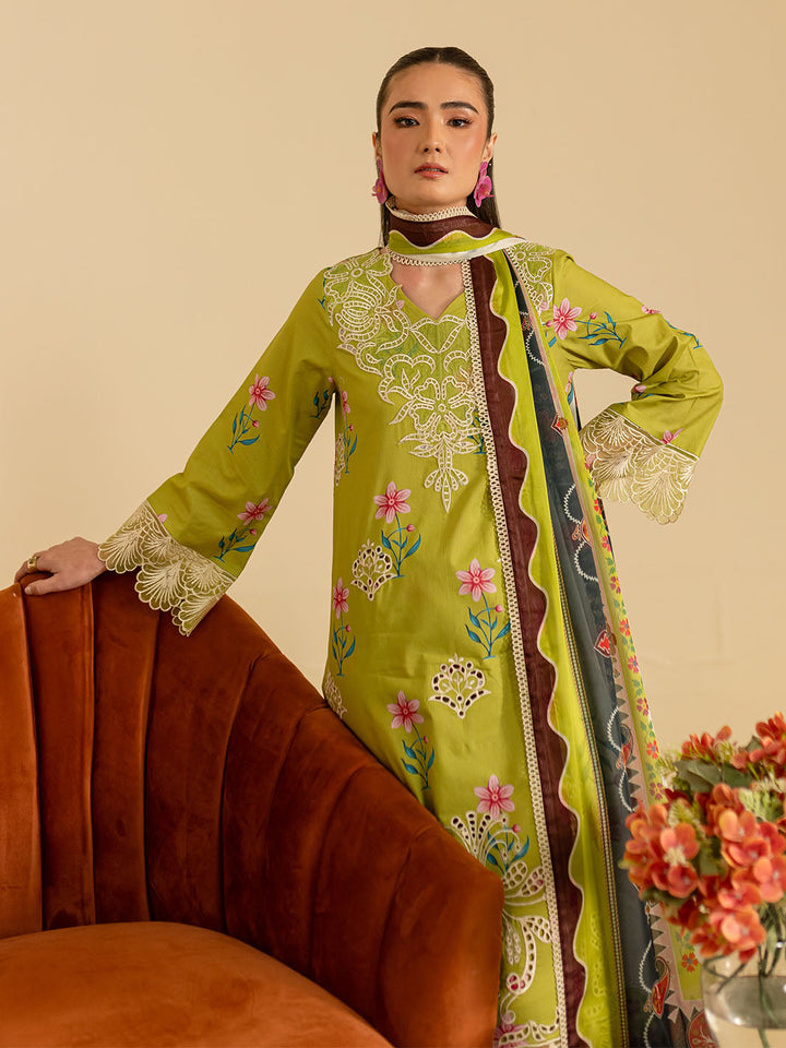 LP - 08 | 3 PC Lawn MAHNUR