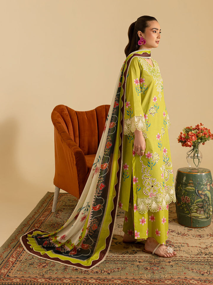 LP - 08 | 3 PC Lawn MAHNUR