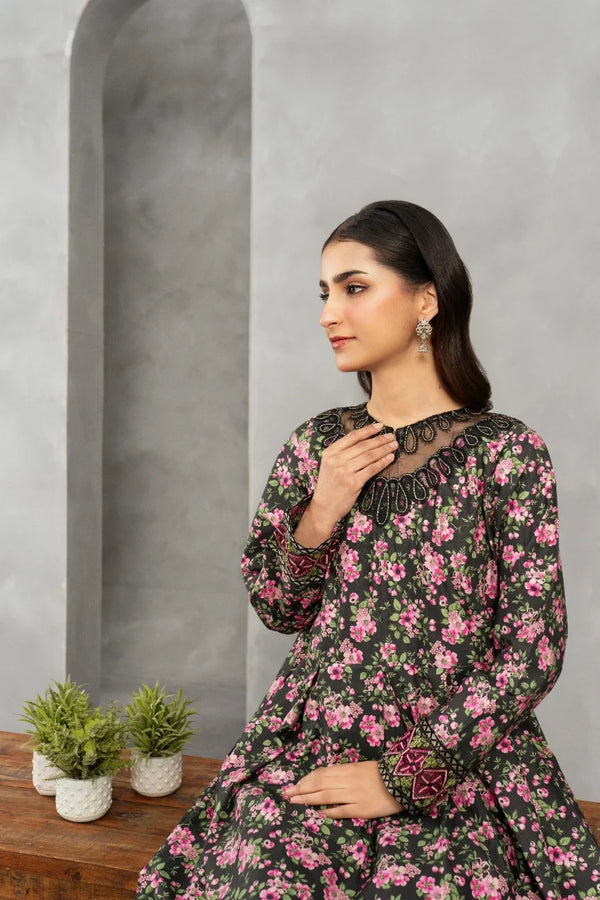 Black Floral Printed Maxi | Attirepret