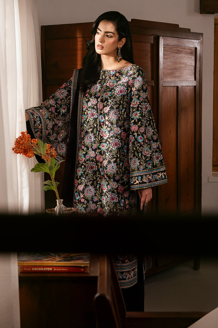 MIDNIGHT ELEGANCE Sheenora