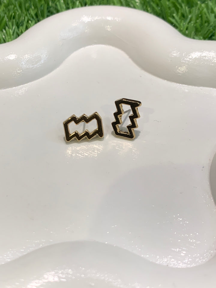 earring