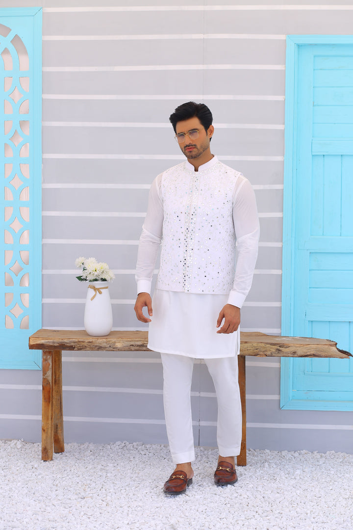 ER WC 1094 White Mirror Work Waistcoat Edge Republic