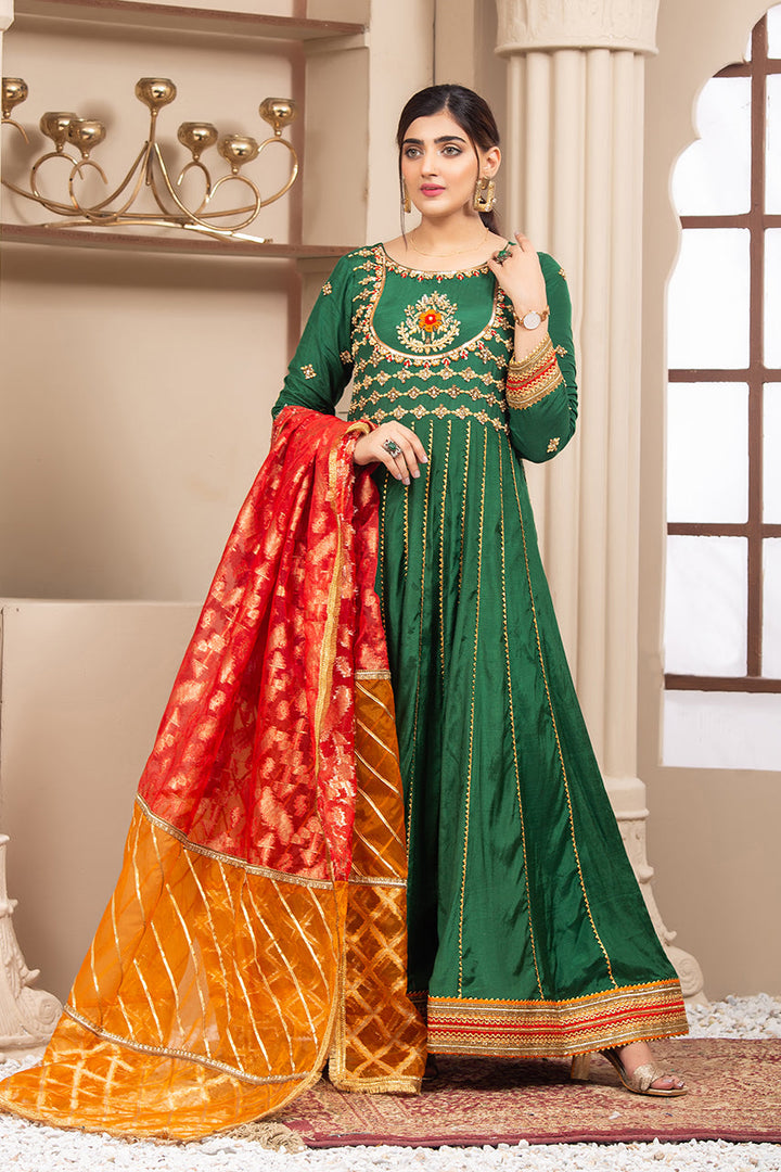 Spectacular Green Zainab Hassan