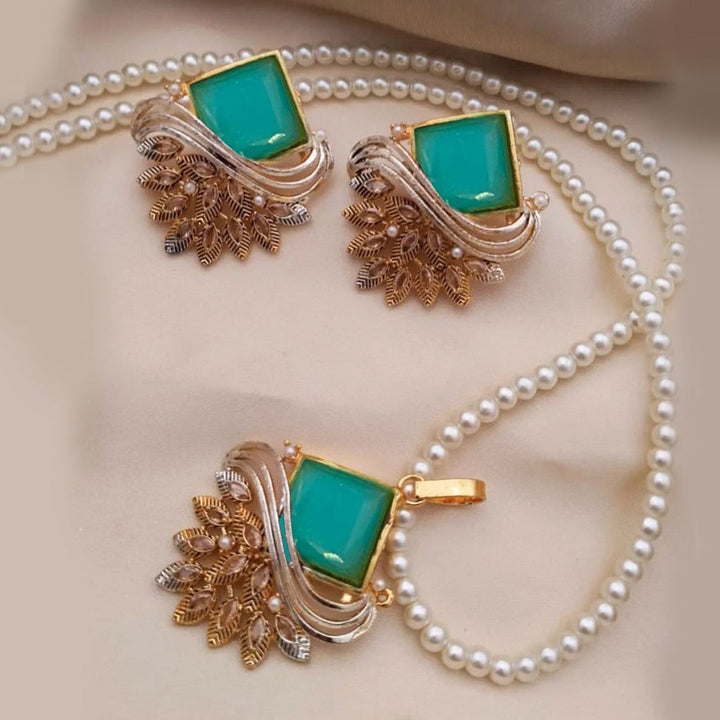 AYRA Locket Set (Ferozi) Rawayat