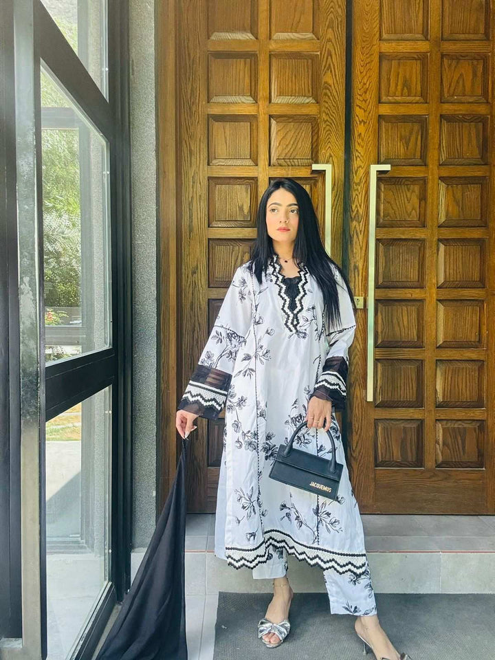 2 Piece Cotton Embroidred Suit