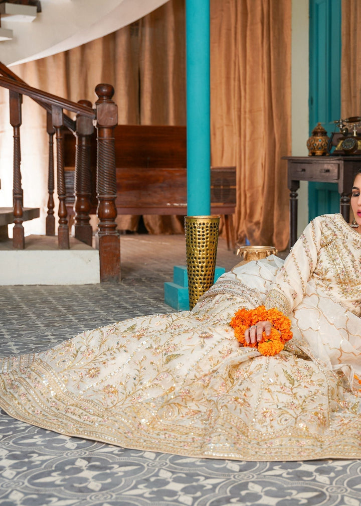 NAAZ Offwhite Gulnoor