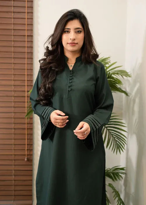 Farshi Shalwar Green - 2 Piece Suit